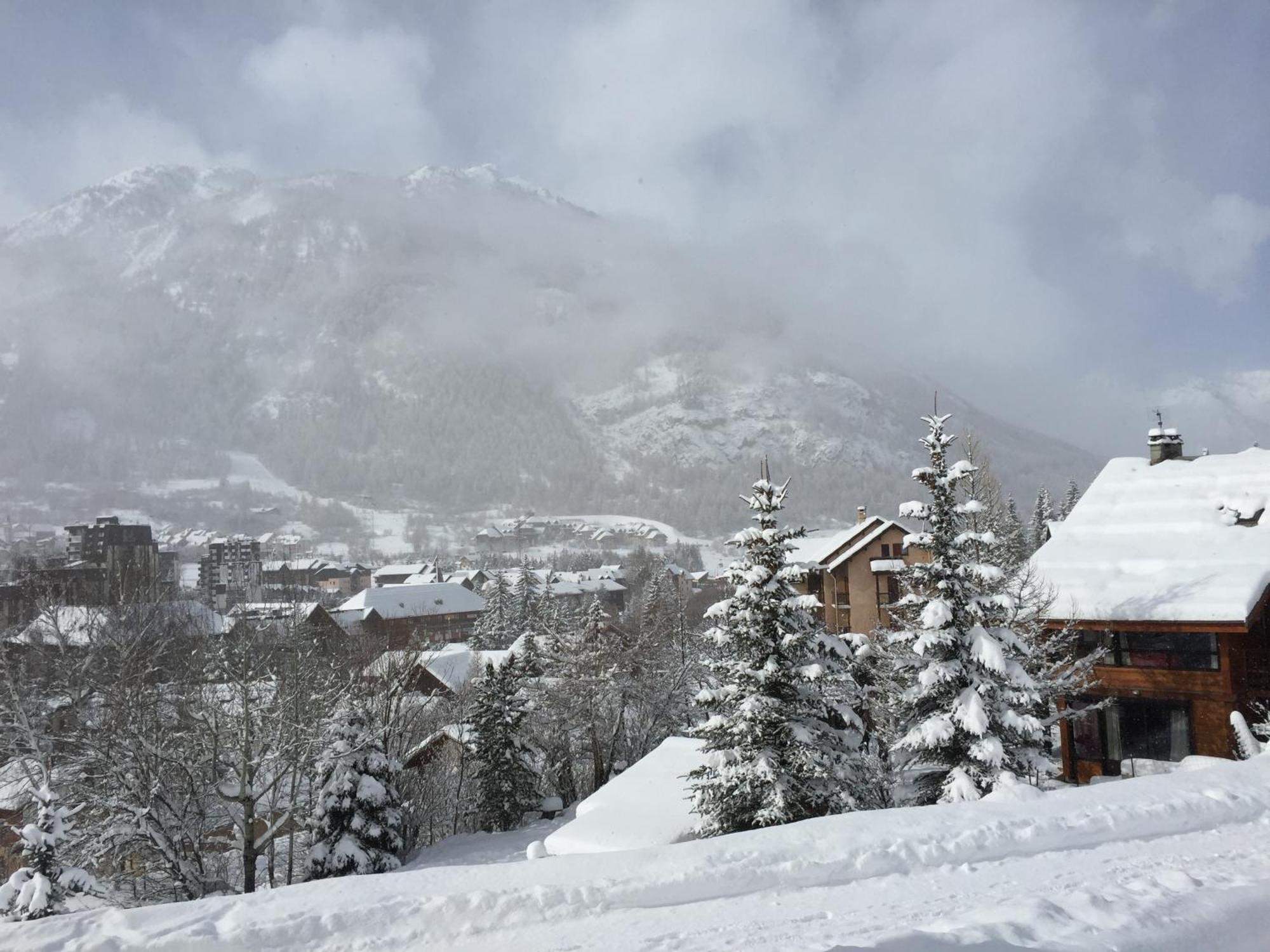 Chalets La Caillaude La Salle-les-Alpes Eksteriør billede
